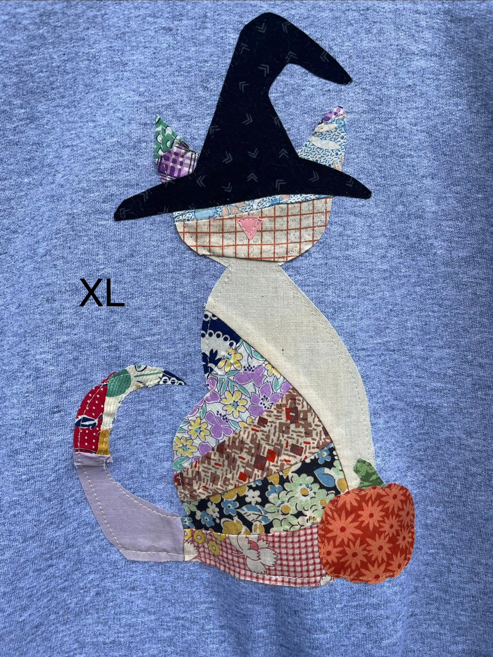Witchy Vintage Quilt Cat Sweatshirt M,L,XL