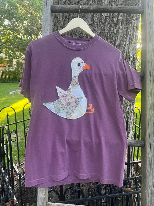 Medium Goose tee