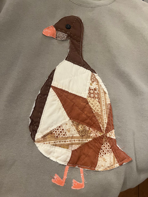 Goose Sweatshirt Large
